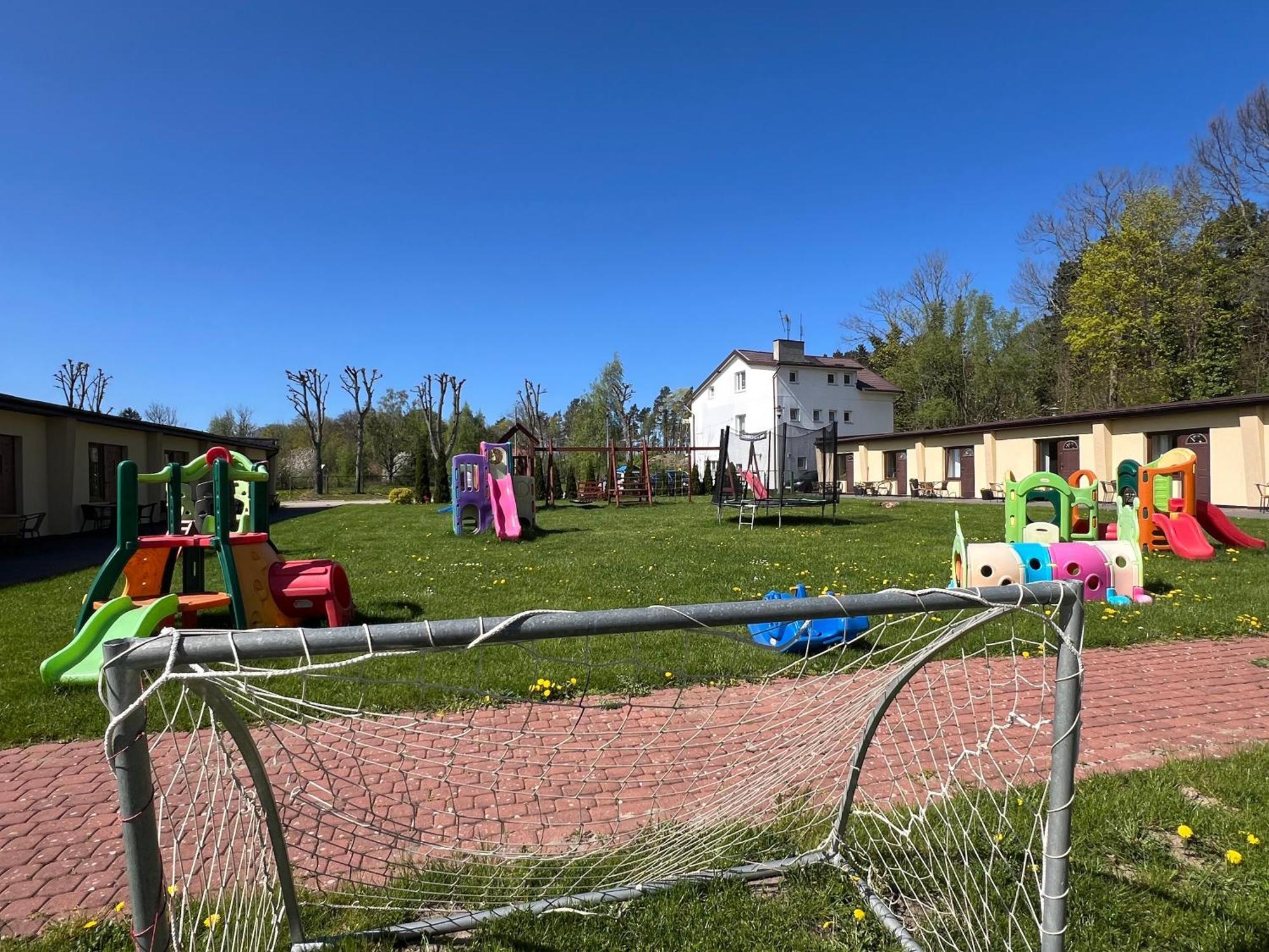 Osrodek Rodzinny "Pod Wydmami" Przy Plazy , Plac Zabaw , Rowery Sarbinowo Extérieur photo