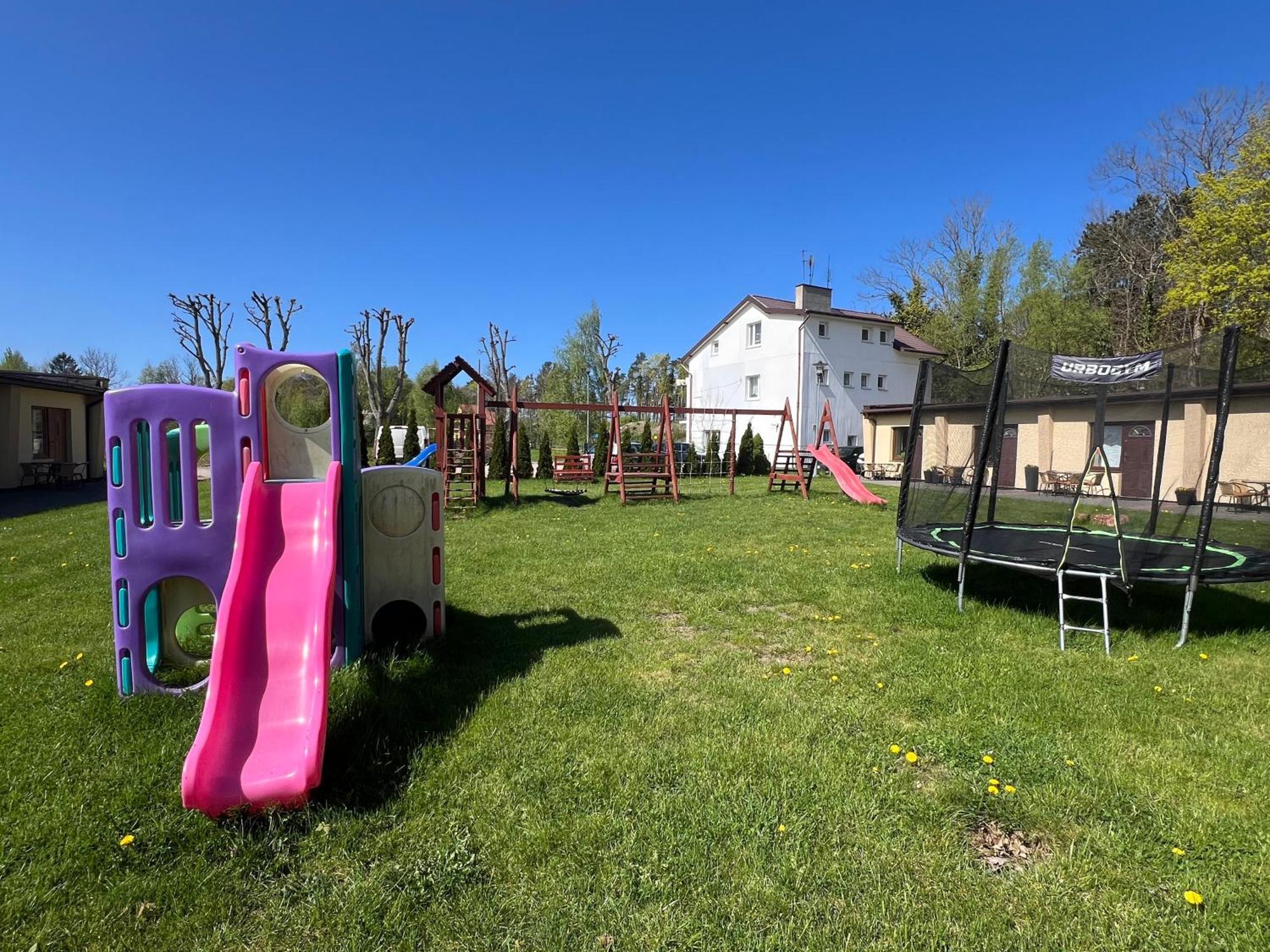 Osrodek Rodzinny "Pod Wydmami" Przy Plazy , Plac Zabaw , Rowery Sarbinowo Extérieur photo