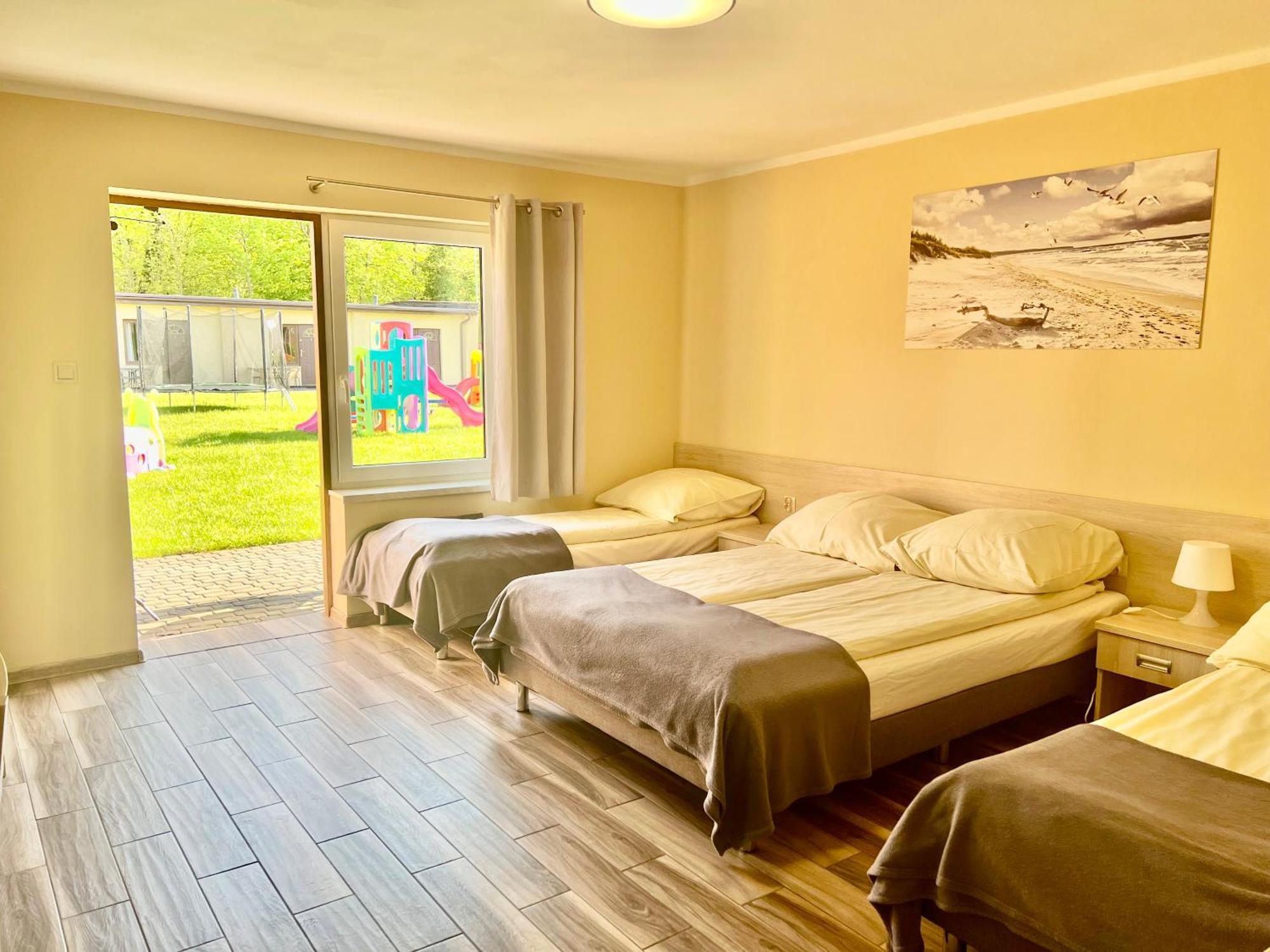 Osrodek Rodzinny "Pod Wydmami" Przy Plazy , Plac Zabaw , Rowery Sarbinowo Extérieur photo