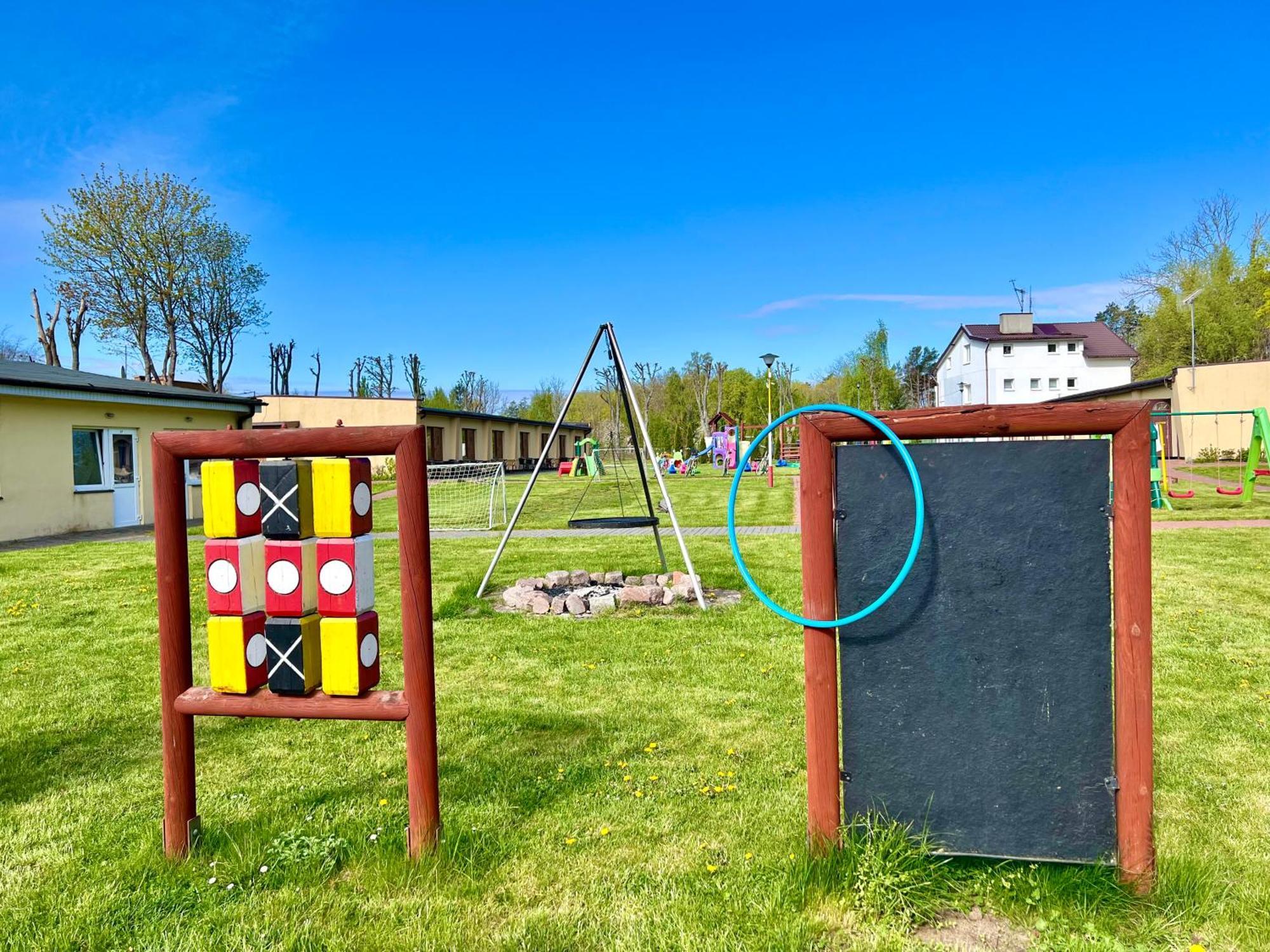 Osrodek Rodzinny "Pod Wydmami" Przy Plazy , Plac Zabaw , Rowery Sarbinowo Extérieur photo